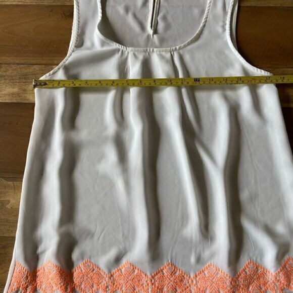 Skies are Blue White with Bright Orange Embroidery Tank Top - M - Picture 3 of 6